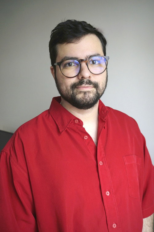 Луцас Домирес