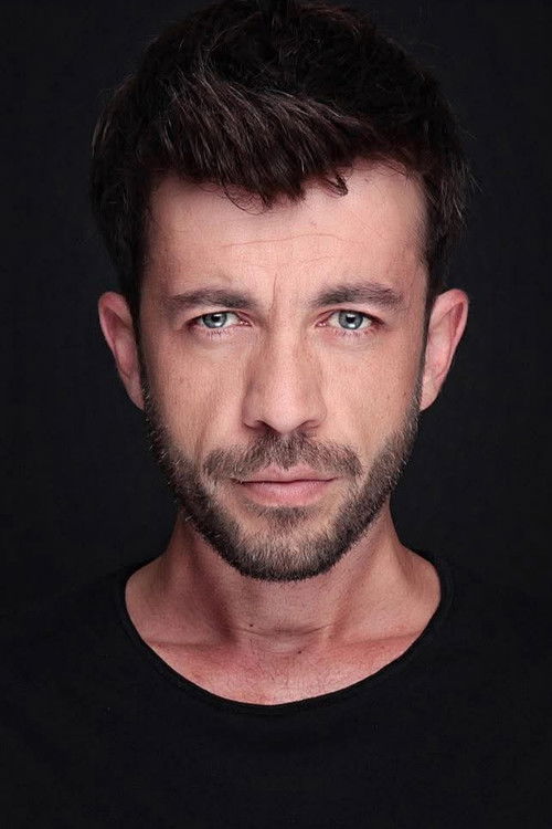 Фıрат Топкорур