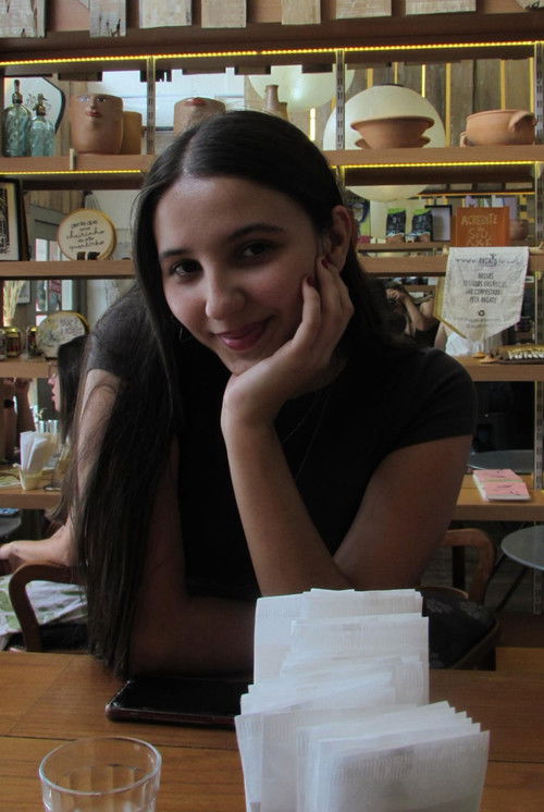  Беатрис Ясмин Феррейра