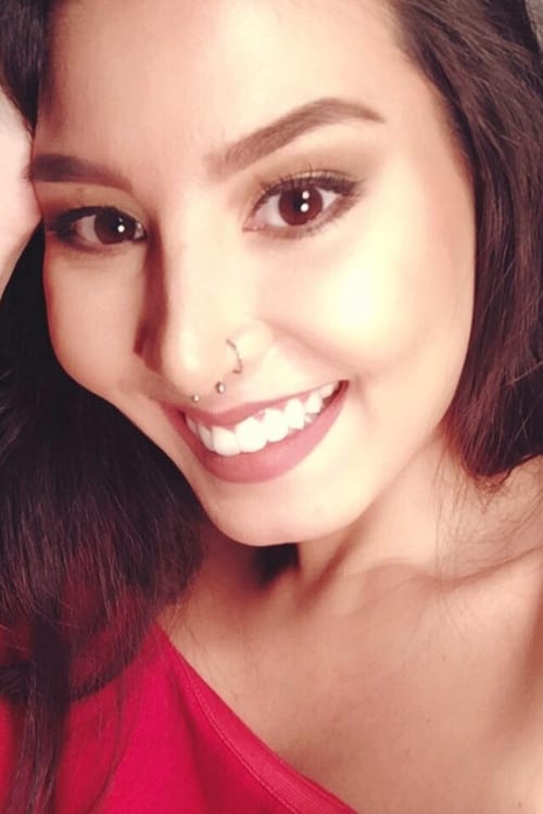 Тхаисса Йуми