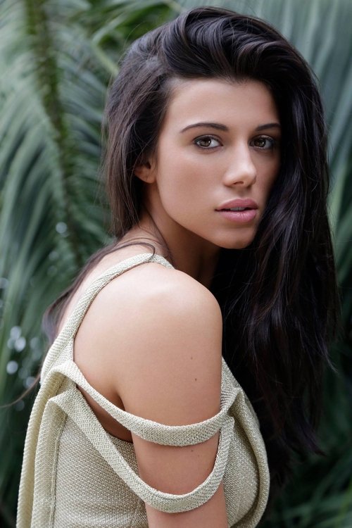 Лавиниа Постолацхе