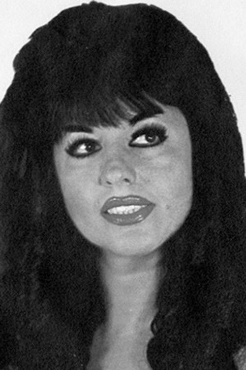 Гина Арнолд