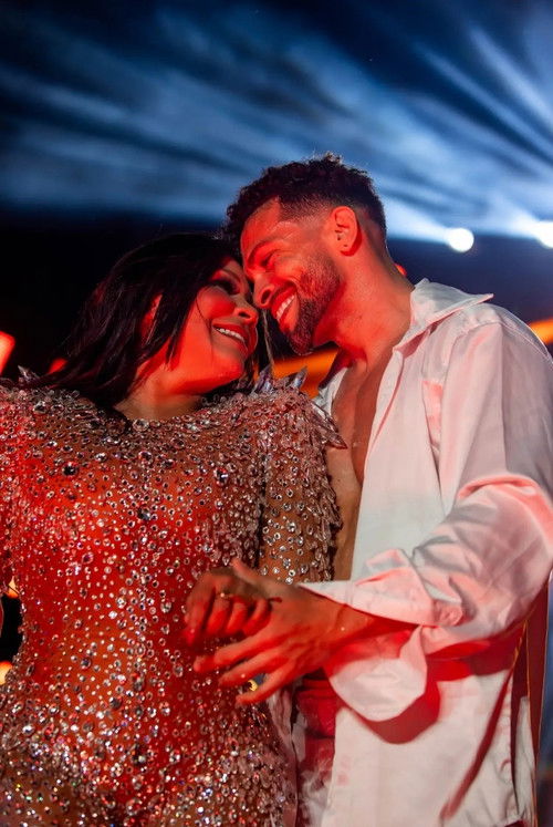 Силваниа Аqуино