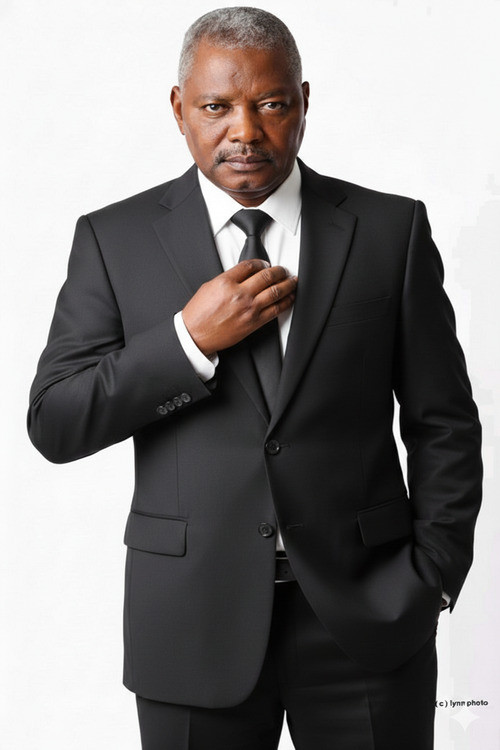 Мартин Поулибе