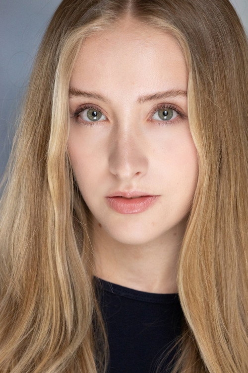 Лола Базиле