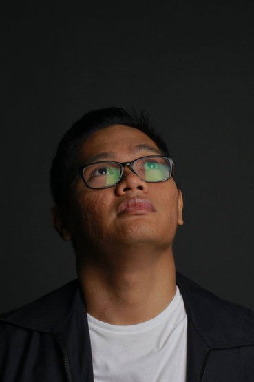 Царл Jосепх Е. Папа