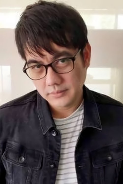 Парадорн Весураи