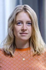  Дженевив Барр