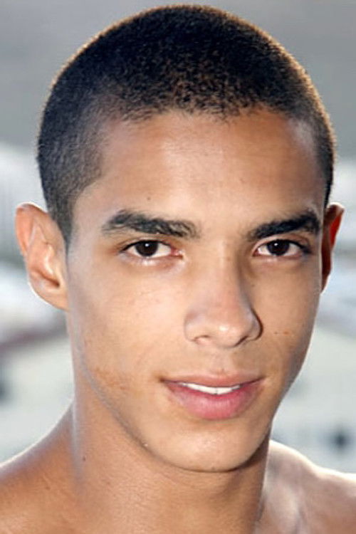 Габриел Леар