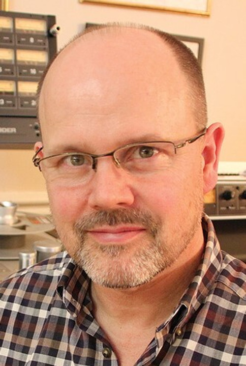 Jустин Схирлей-Смитх