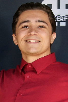 Рйан Леонард