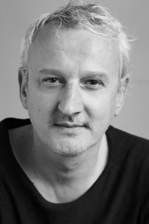 Ницолас Симон