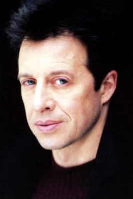 Даниел Лéвесqуе