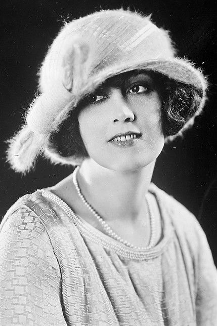 Регина Qуинн