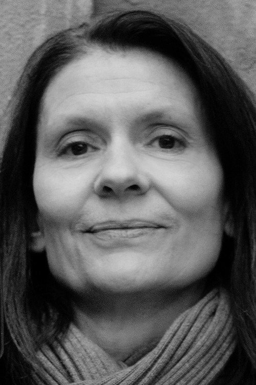 Аслауг Холм