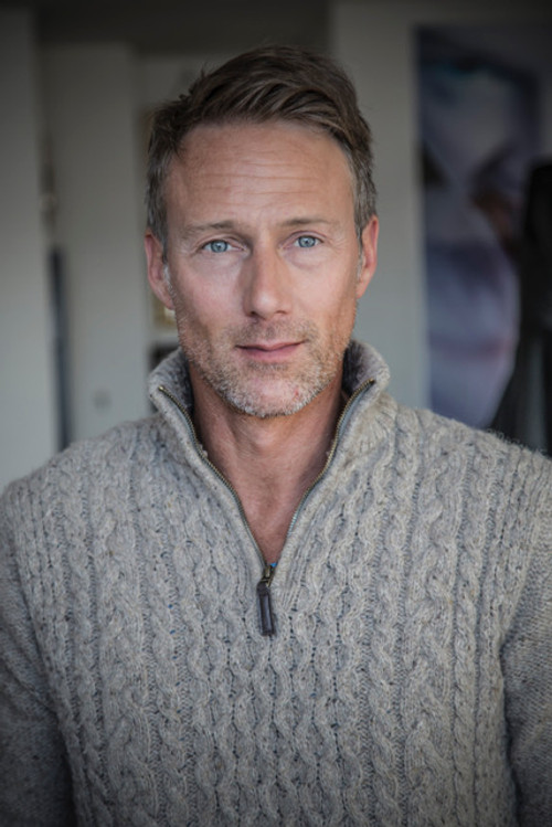 Антхонй Доwдинг