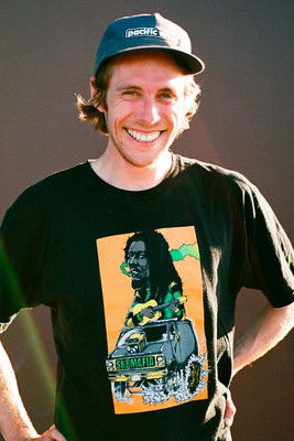 Тйлер Суррей