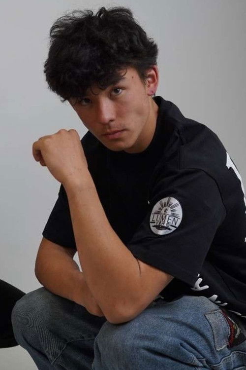 Исаац Тамура