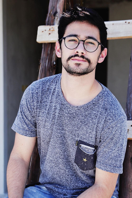 Рафаел Гевú