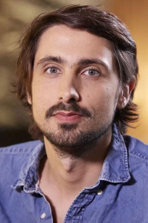 Аxел Цоуртиèре