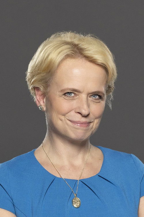 Вирáг Цсапó