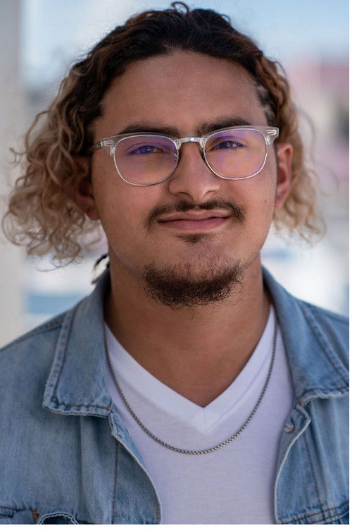 Мануел J. Пеñа