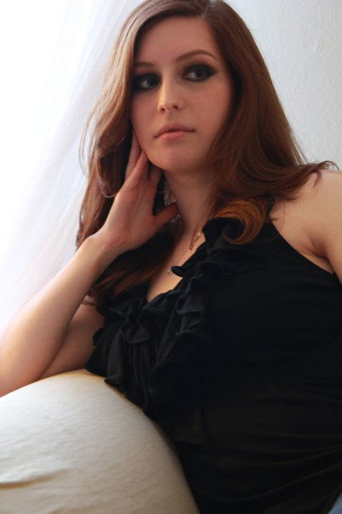 Сара Полтон