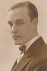 Ернесто Раqуéн