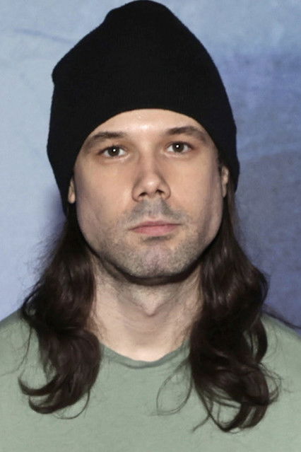 Кйле Едwард Балл