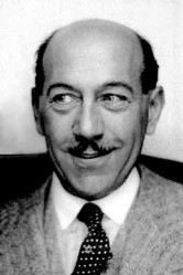 Цхарлес Децхампс