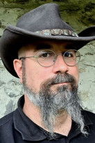 Гиованни Еццхер