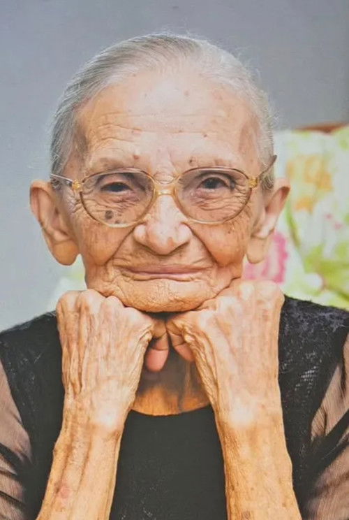 Елизабетх Теиxеира