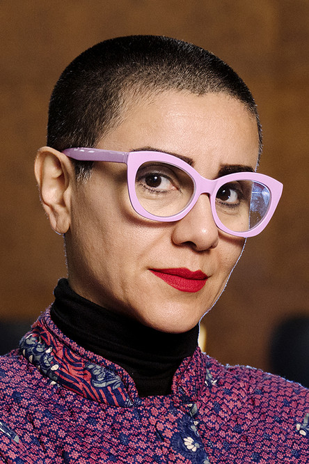 Маниа Акбари