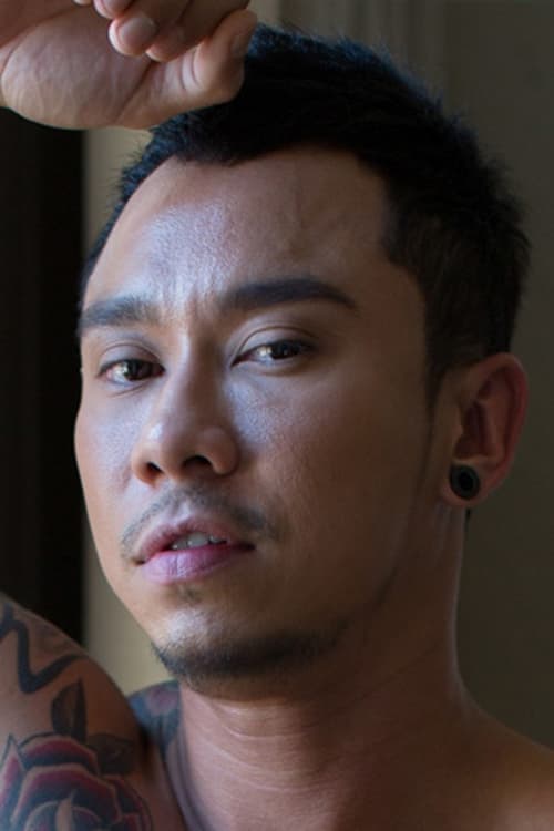 Травис Йукарин