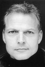 Роберт Леwис