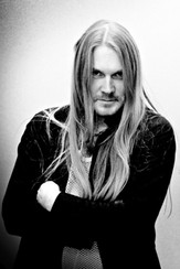 Тед Скjеллум