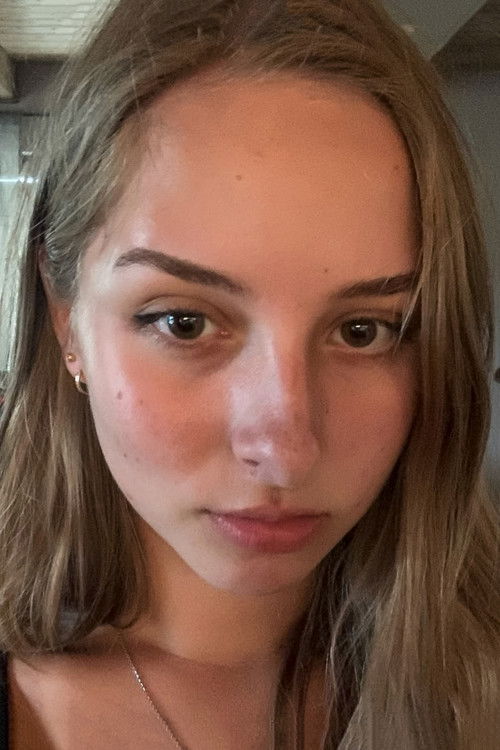 Никола Кубеšовá