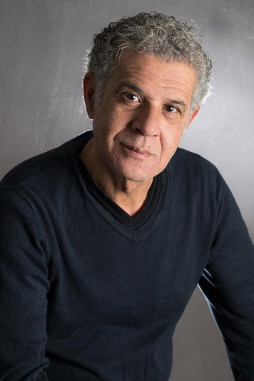 Амор Хаккар