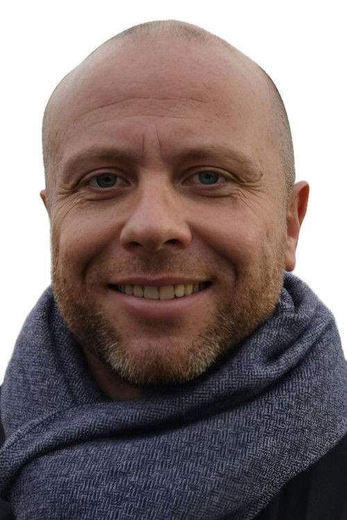 Паул Хугхес