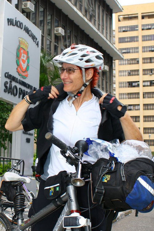 Рената Фалзони