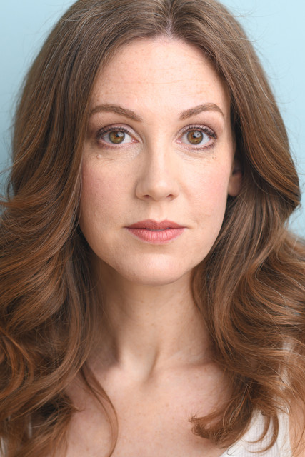 Маура Кидwелл