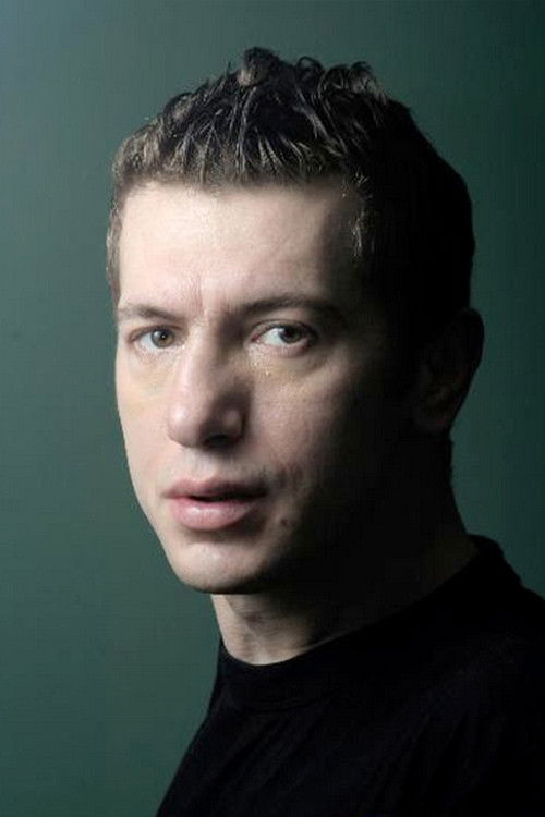 Орхан Еşкин