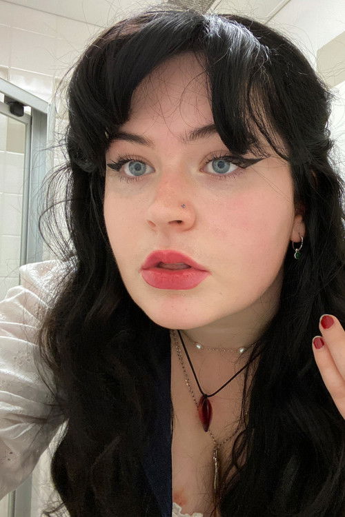 Исабелла Керриган