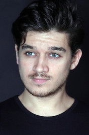 Тхомас Бéнéтеау