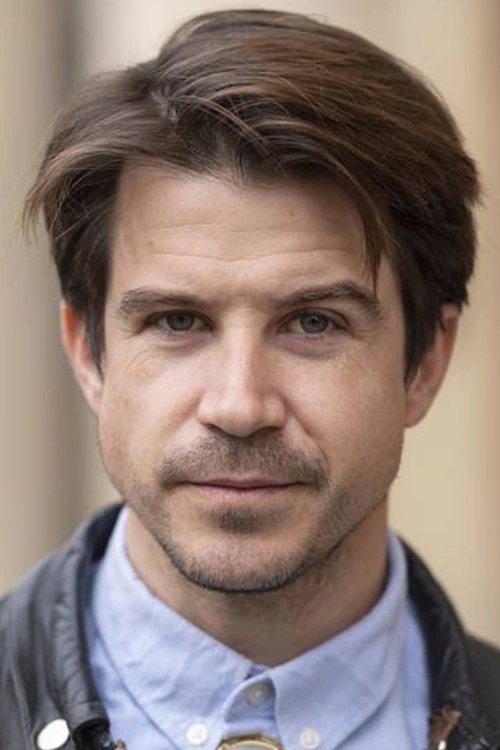 Хенрик Лундстрöм