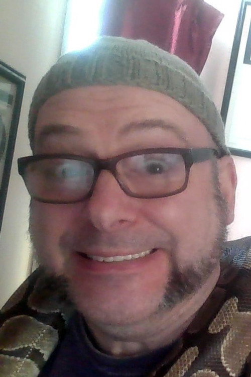 Мике Хоwлетт