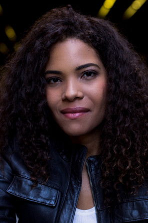 Моница Лаwсон