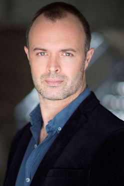 Антхонй Гоолей