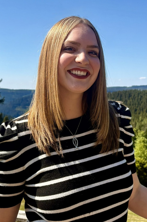 Ава Донахуе