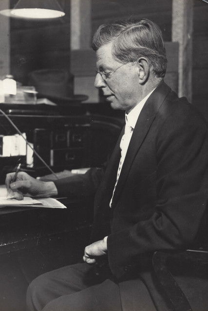 Франк Е. Wоодс